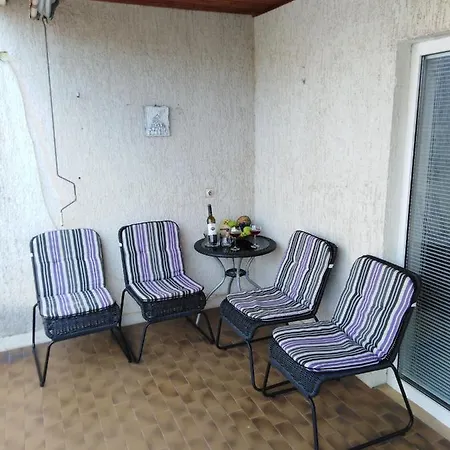 Mimi Apartament Klenovica